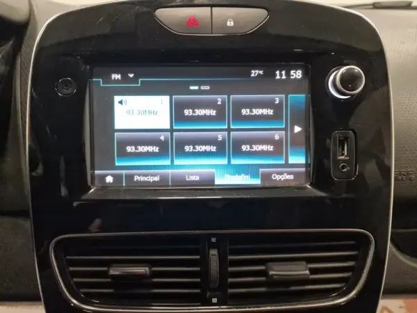 Renault Clio 1.5 DCI LIMITED GPS 93