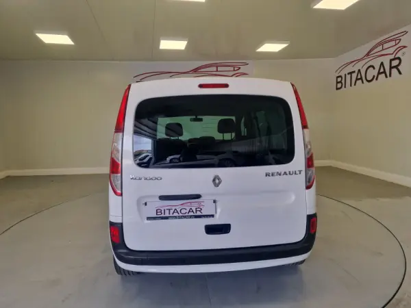 Renault Kangoo COMBI 1.5 DCI LUGARES 5 10