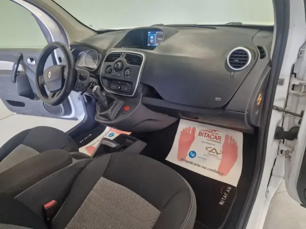 Renault Kangoo COMBI 1.5 DCI LUGARES 5 27
