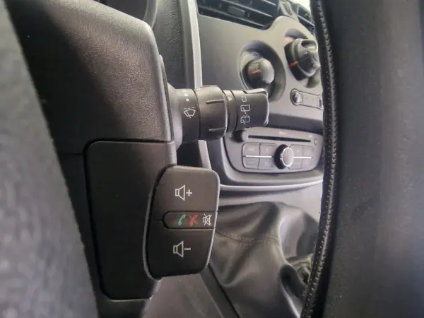 Renault Kangoo COMBI 1.5 DCI LUGARES 5 35