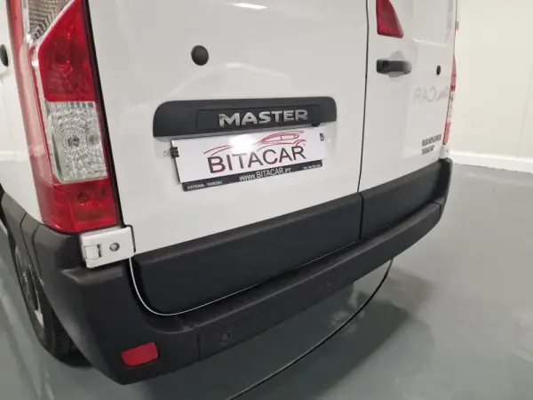Renault Master L2H2 2.3 DCI 130CV GPS CAM TRASEIRA IVA DEDUTIVEL 25