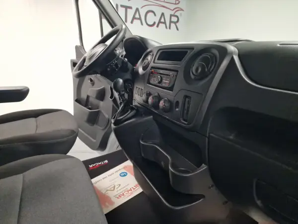 Renault Master L2H2 2.3 DCI 130CV GPS CAM TRASEIRA IVA DEDUTIVEL 59