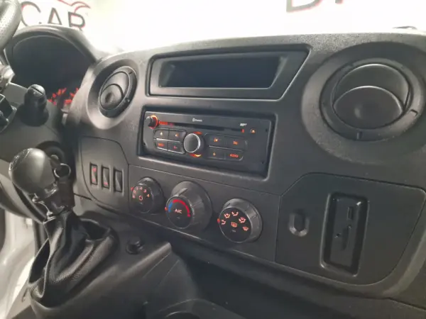 Renault Master L2H2 2.3 DCI 130CV GPS CAM TRASEIRA IVA DEDUTIVEL 62