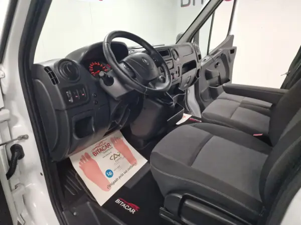 Renault Master L2H2 2.3 DCI 130CV GPS CAM TRASEIRA IVA DEDUTIVEL 68