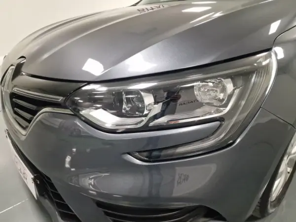 Renault Mégane 1.5 Blue dCi Limited 7