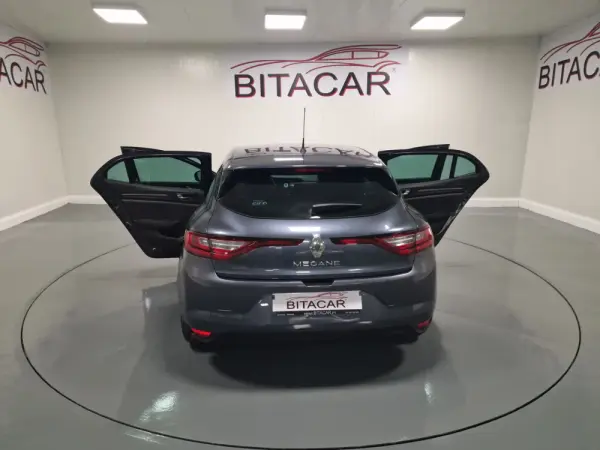 Renault Mégane 1.5 Blue dCi Limited 36