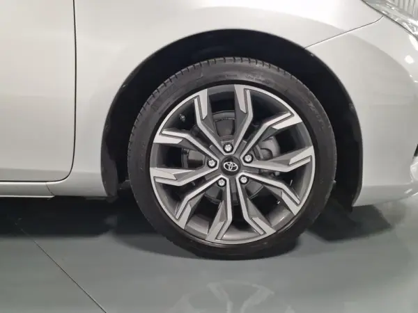 Toyota Auris Touring Sports 1.4 D-4D Active+AC 3