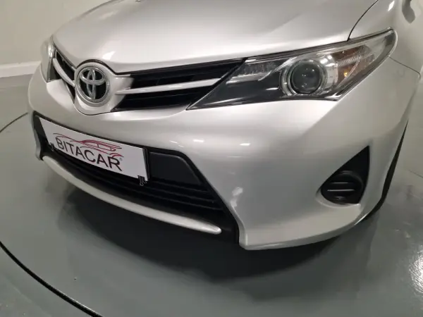 Toyota Auris Touring Sports 1.4 D-4D Active+AC 8
