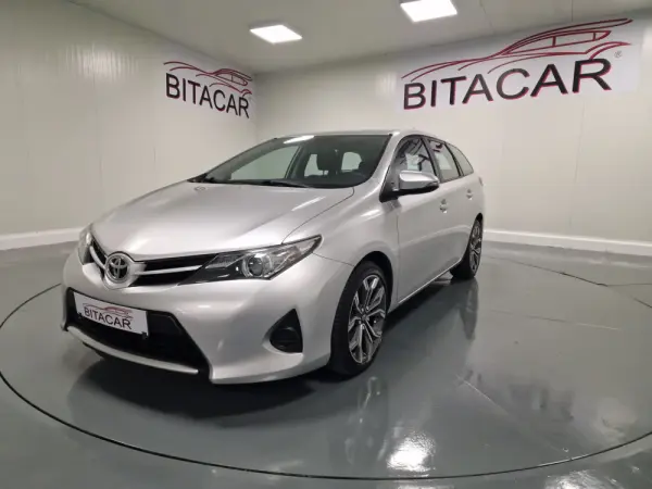 Toyota Auris Touring Sports 1.4 D-4D Active+AC 14