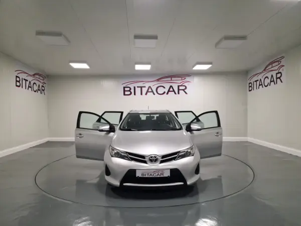 Toyota Auris Touring Sports 1.4 D-4D Active+AC 17