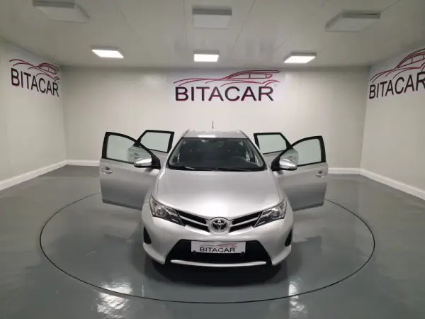 Toyota Auris Touring Sports 1.4 D-4D Active+AC 18