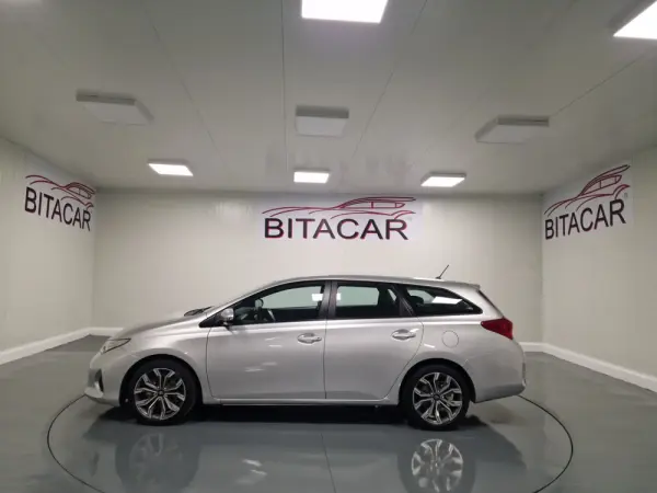 Toyota Auris Touring Sports 1.4 D-4D Active+AC 19