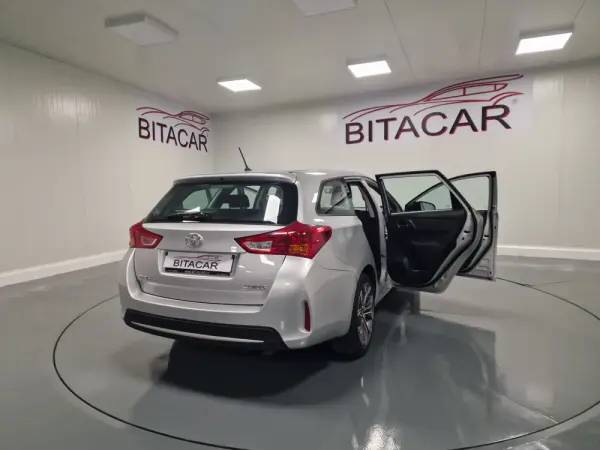 Toyota Auris Touring Sports 1.4 D-4D Active+AC 35
