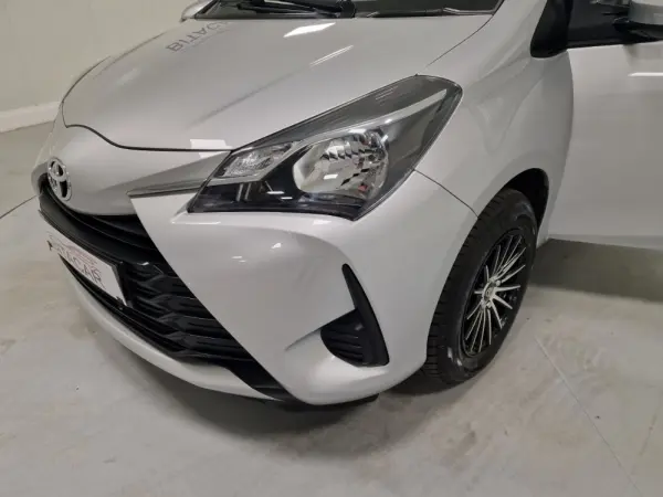 Toyota Yaris 1.0 VVT-i Active+AC 19