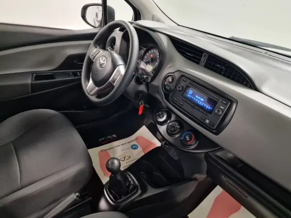 Toyota Yaris 1.0 VVT-i Active+AC 56