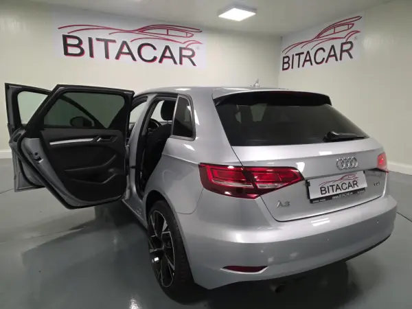 Audi A3 Sportback 1.6 TDI Design 40