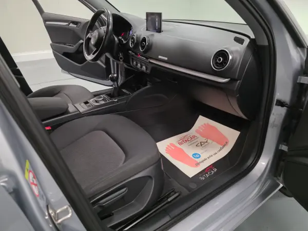 Audi A3 Sportback 1.6 TDI Design 71