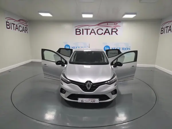 Renault Clio 1.0 TCE LIMITED 29