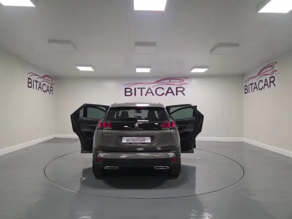 Peugeot 3008 1.5 BLUEHDI ACTIVE 61