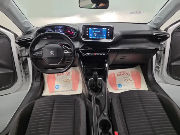 Peugeot 208 1.2 ACTIVE 127