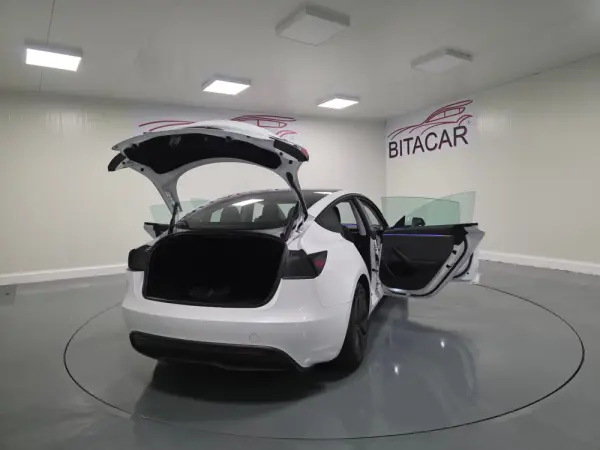 Tesla Model 3 Tração Traseira Premium 68