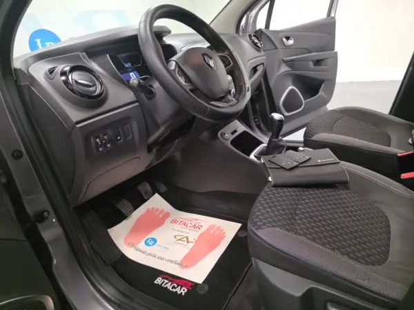 Renault Captur 1.5 DCI EXCLUSIVE 100