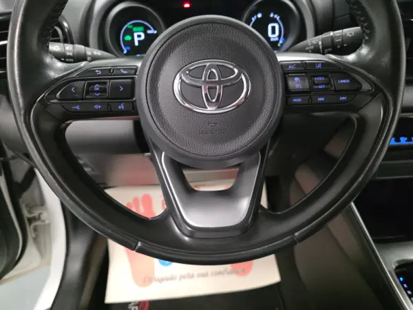 Toyota Yaris 1.5 HDF EXCLUSIVE 93
