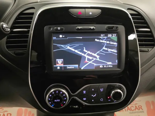 Renault Captur 1.5 DCI EXCLUSIVE 34