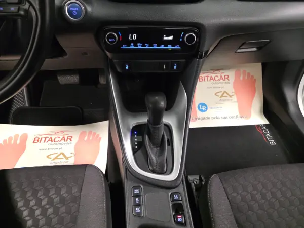 Toyota Yaris 1.5 HDF EXCLUSIVE 119