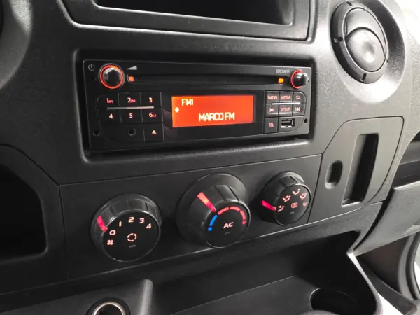 Renault Master 2.3 dCi L2H2 3.5T 78