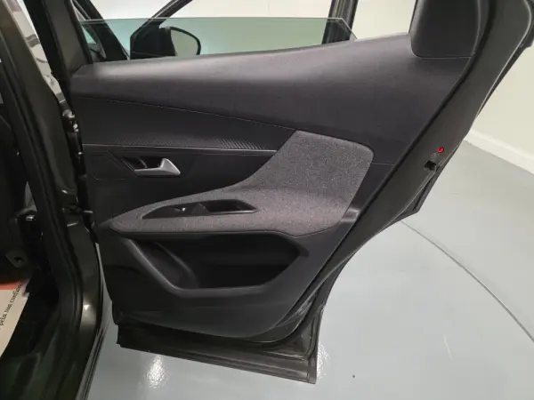 Peugeot 3008 1.5 BLUEHDI ACTIVE 88