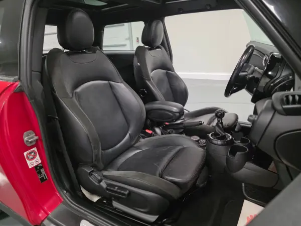 MINI 3 Portas Cooper D 53