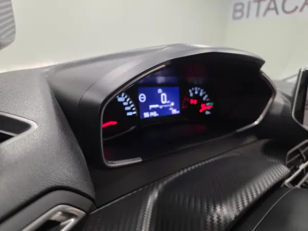 Peugeot 208 1.2 ACTIVE 111