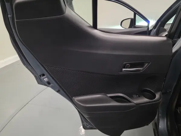 Toyota C-HR 1.8 Hybrid Comfort 33
