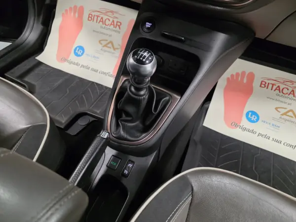 Renault Captur 1.5 dCi Exclusive 102