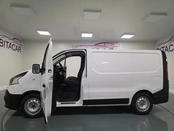 Renault Trafic 2.0 DCI L1H1 120CV IVA DEDUTIVEL 30