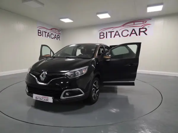 Renault Captur 1.5 dCi Exclusive 18