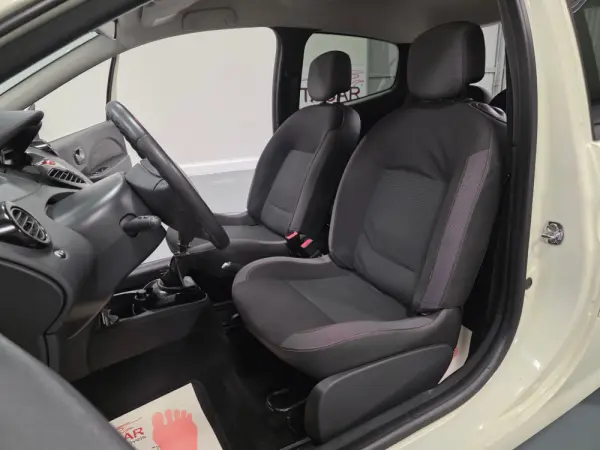 Renault Twingo 1.2 16V Dynamique 60