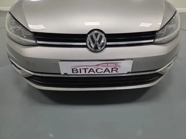 Volkswagen Golf 1.6 TDI CONFORTLINE 7