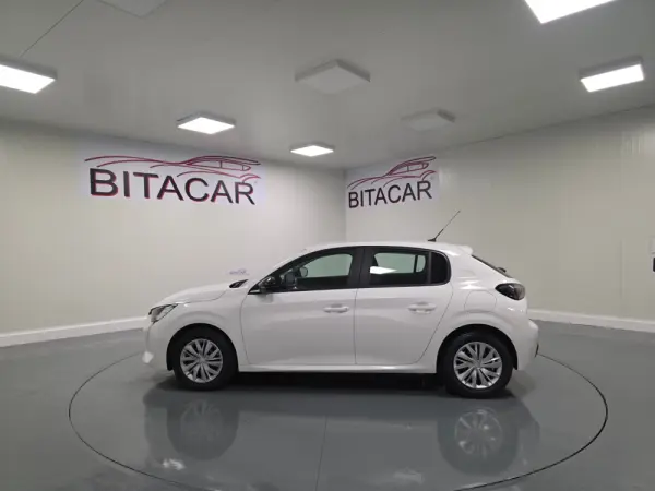 Peugeot 208 1.2 ACTIVE 18