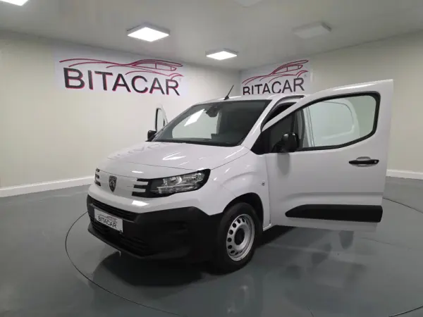 Peugeot Partner 1.5 BLUEHDI 100CV LONGA CAMARA TRASEIRA 31