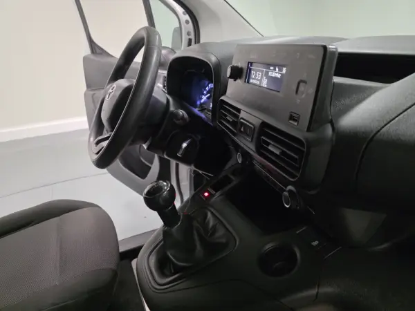 Toyota Proace CITY 1.5D IVA DEDUTIVEL 52