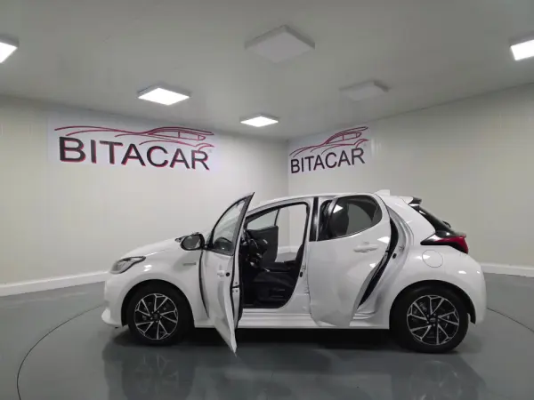 Toyota Yaris 1.5 HDF EXCLUSIVE 49