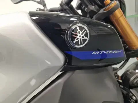 Yamaha MT-09 SP 15