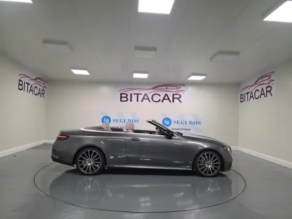 Mercedes-Benz E 300 AMG CABRIO 41