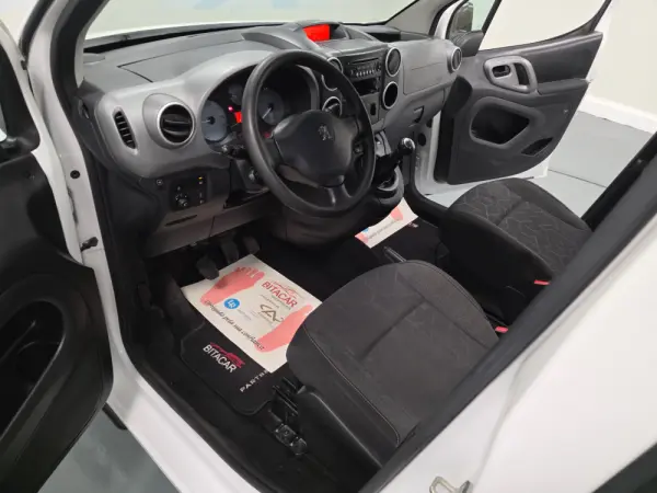 Peugeot Partner TEPEE 1.6 BLUEHDI 5 LUGARES 82