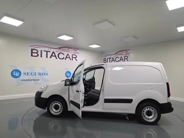 Peugeot Partner 1.6 HDI L1 PACK CD CLIM 26