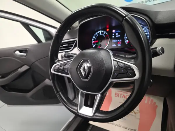 Renault Clio 1.0 TCE LIMITED 106