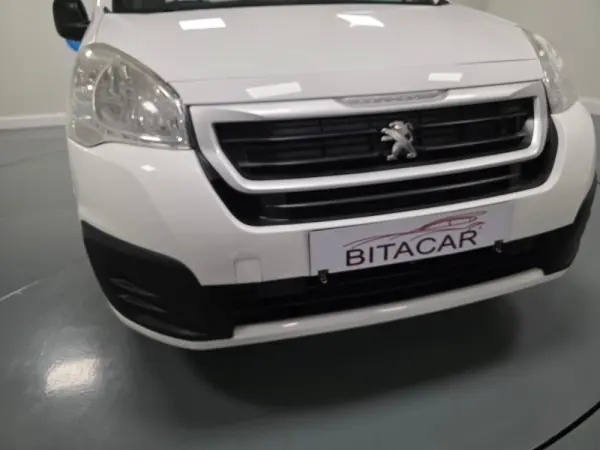 Peugeot Partner TEPEE 1.6 BLUEHDI 5 LUGARES 6