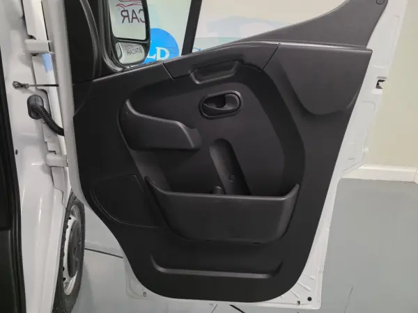 Renault Master L2H2 2.3 DCI 135CV GPS IVA DEDUTIVEL 44